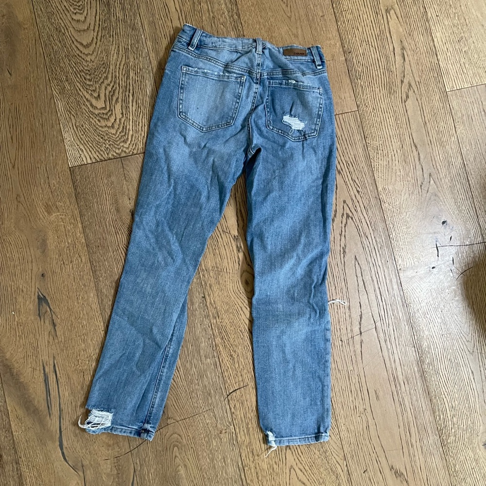 Garage Brand size 1 distressed stonewash denim jeans